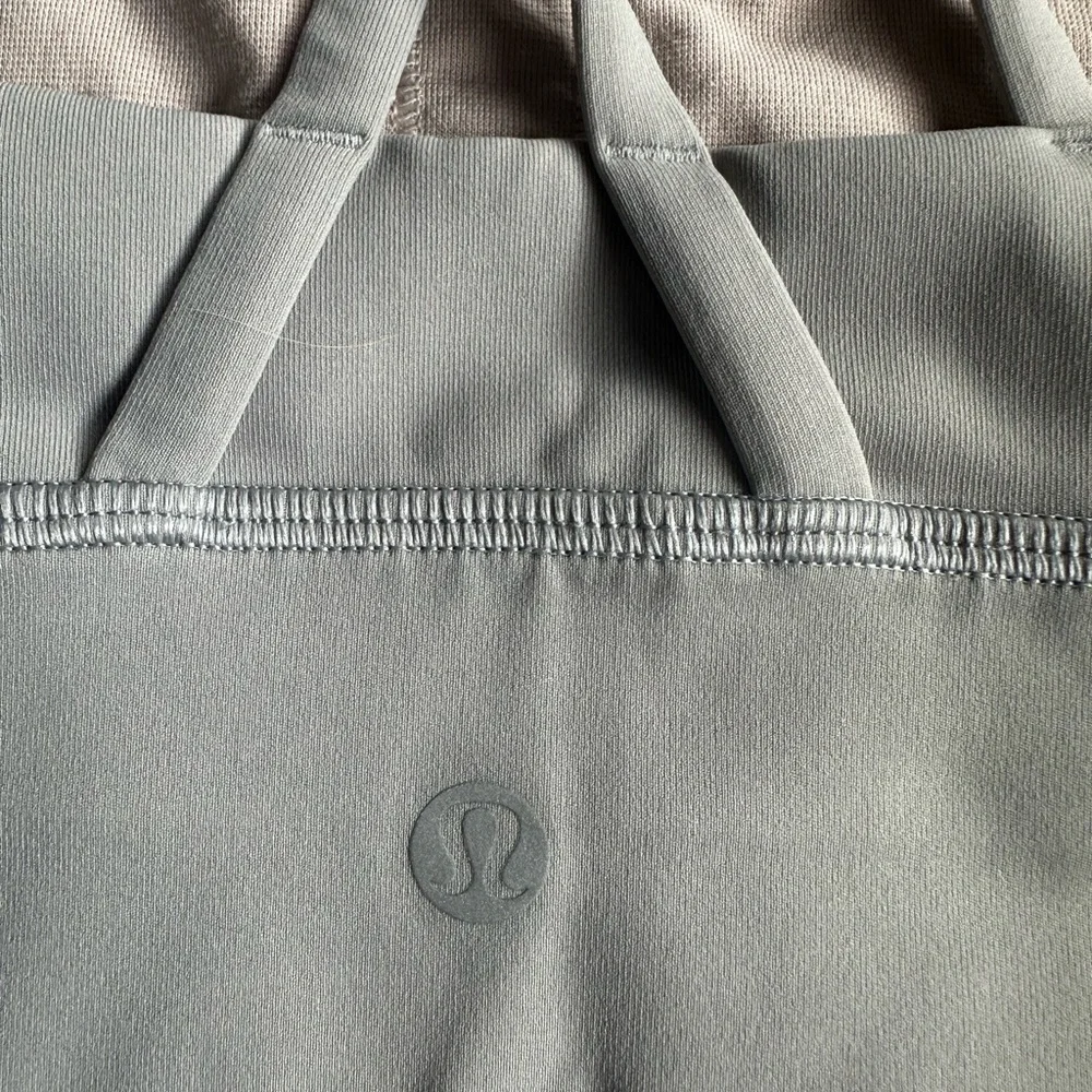 Gray Women's lululemon sports bra-size 2 - Picture 3 of 4